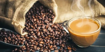 أسعار القهوة في تصاعد ومخزوناتها تتهاوى.. ما السبب؟